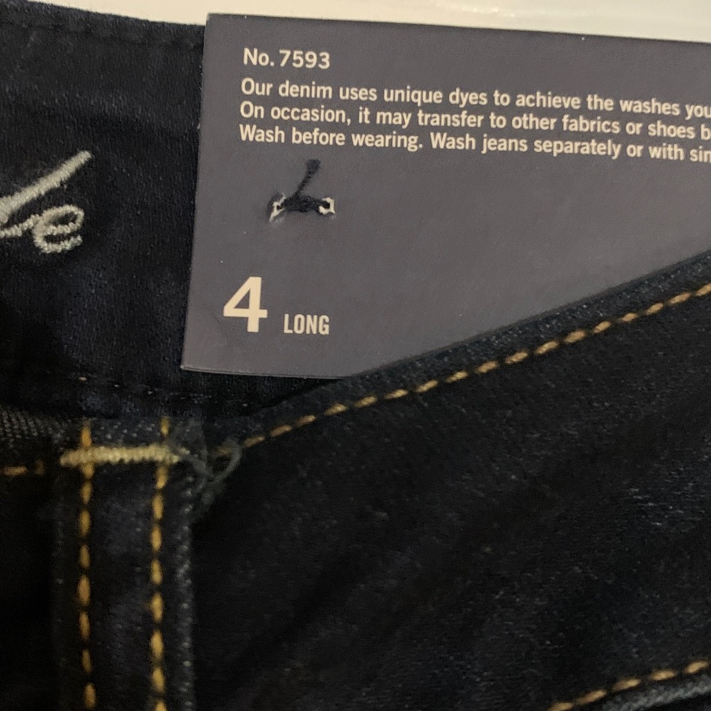 American eagle - Picture 2 of 5